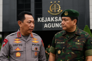 TNI Jaga Kejagung Kapolri: Saya dan Jaksa Agung Juga Sering Komunikasi